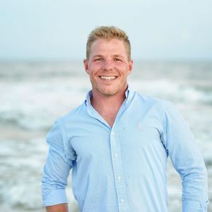 Meet your Posher, Todd